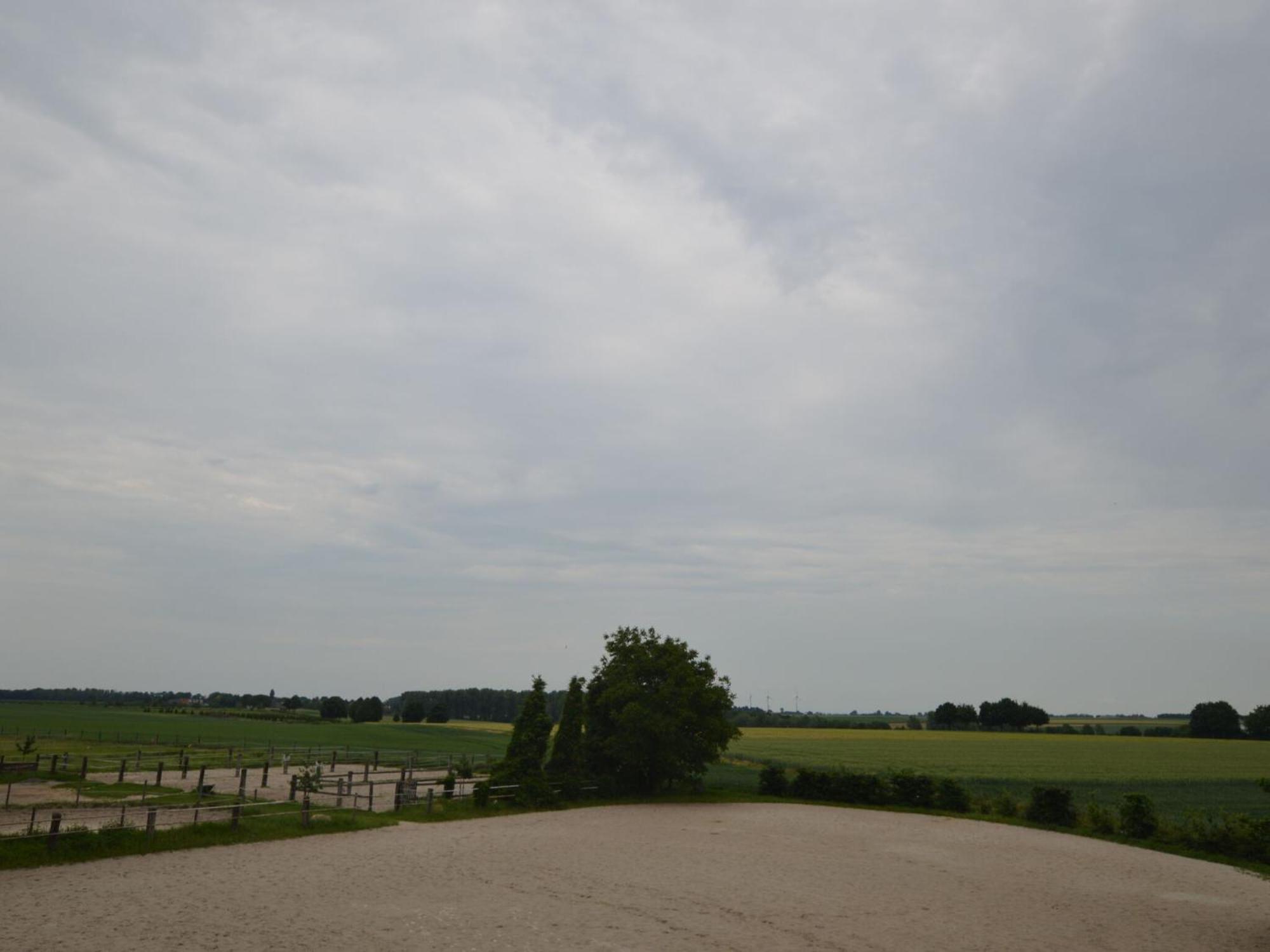 Holiday Home On A Farm Near Duesseldorf Juchen Екстер'єр фото